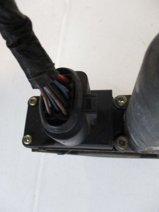 Motor Elevador VW Volkswagen Polo 6N2 2000 a 2001  Direito