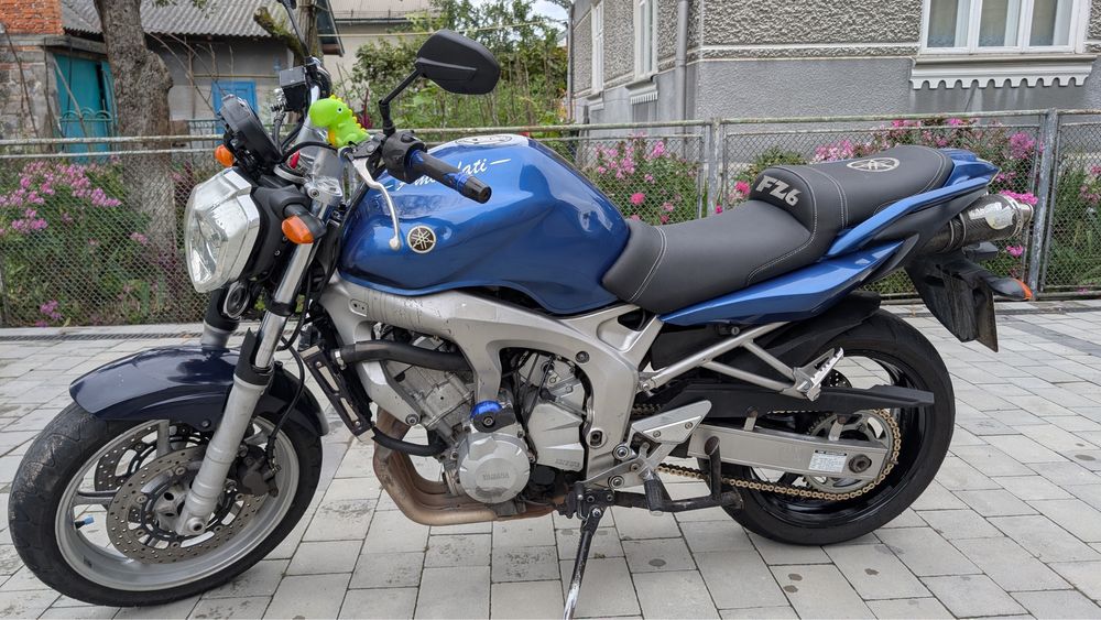Продам Yamaha Fz6N 2005