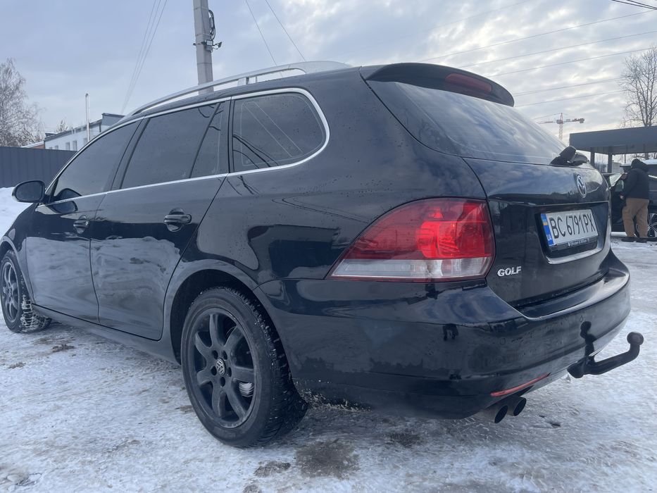 Продам гольф 6 2010рік, 2.0 дизель, автомат