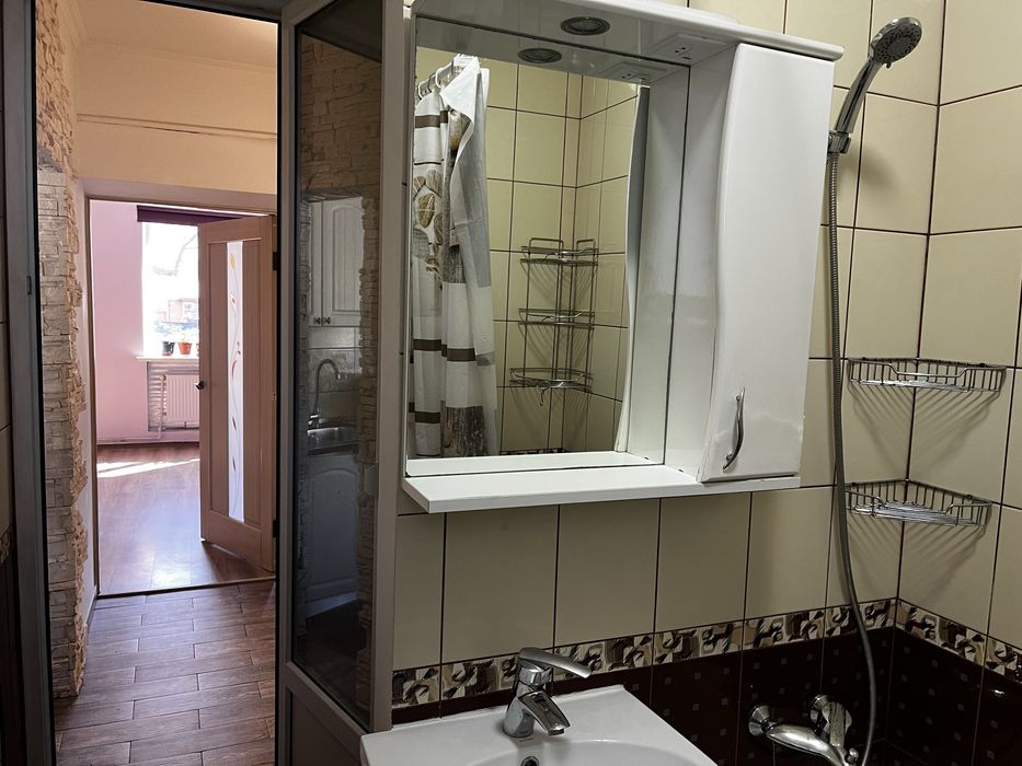 Продаж 1 кім квартири вул.Каховська