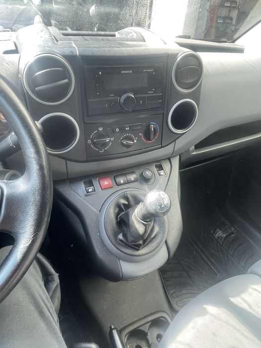 Citroen berlingo 3 lugares 2013