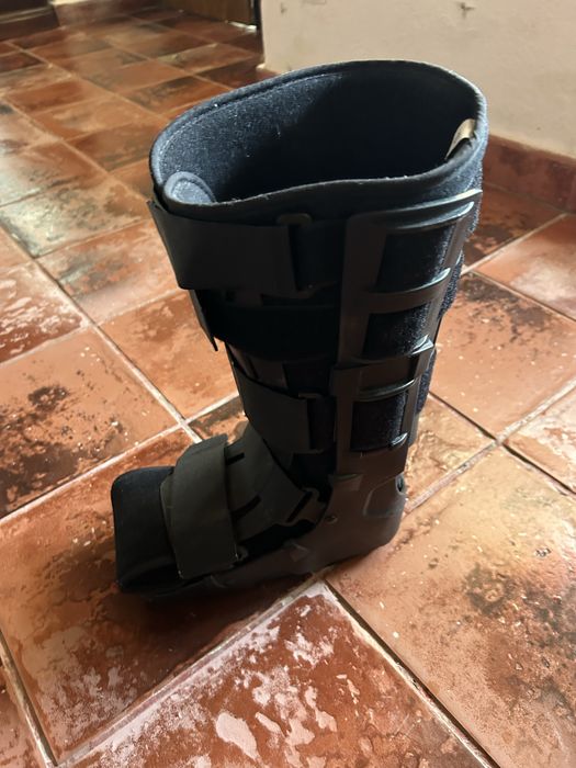 Bota Walker Media - S