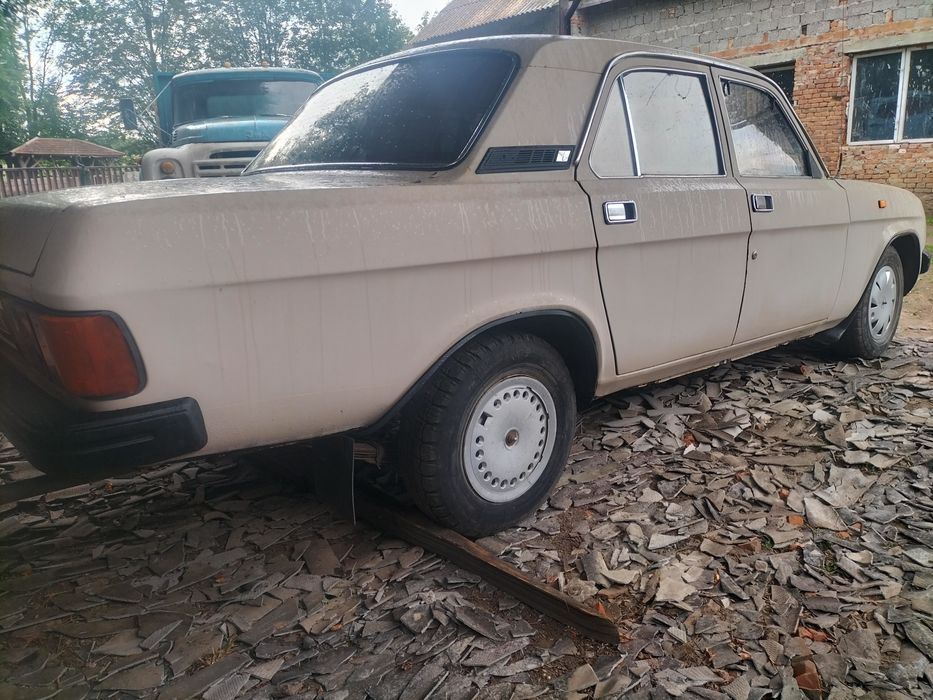 Волга 31029 1993