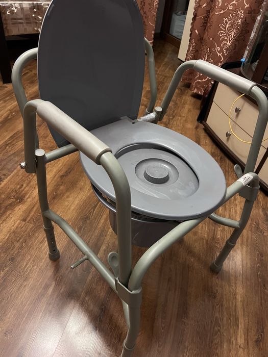 Продам туслетный стул абсолютно новый!