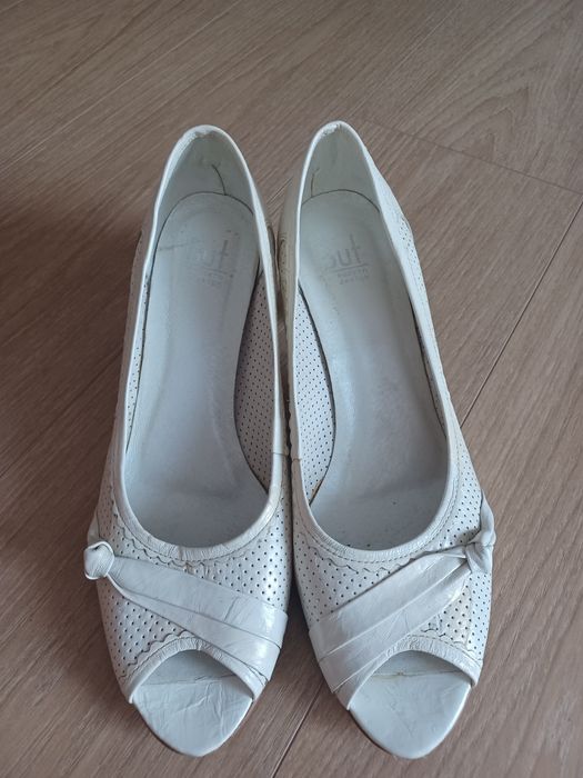 Buty damskie r. 39