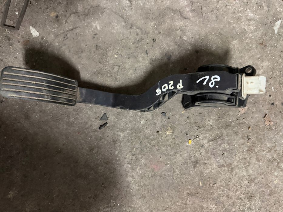 pedał gazu potencjometr peugeot 206 hdi 9654877480