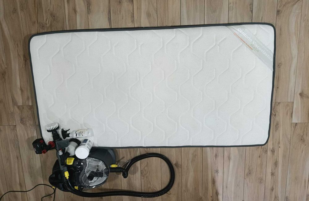 Limpeza automóvel, sofás, carpetes e colchões.