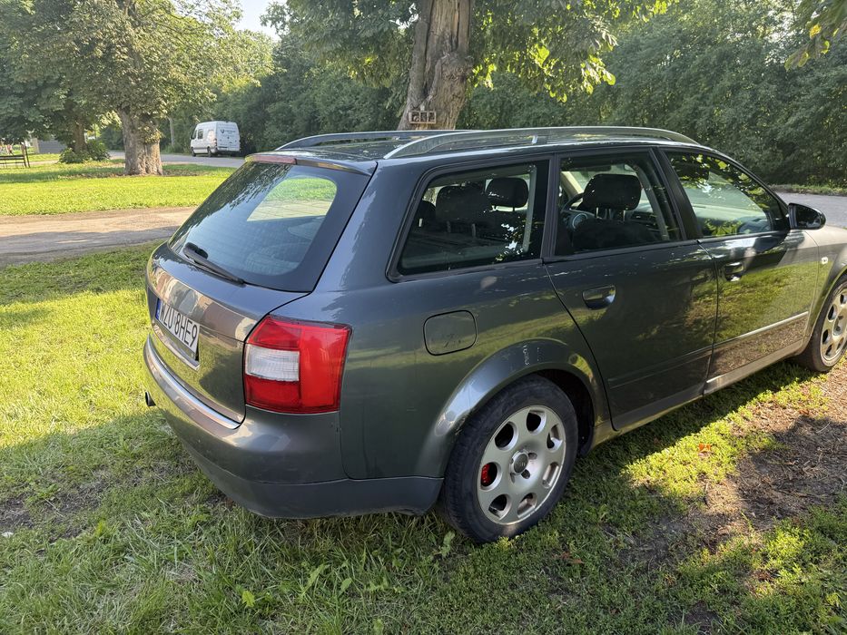 Audi a4 b6 1.6 benzyna