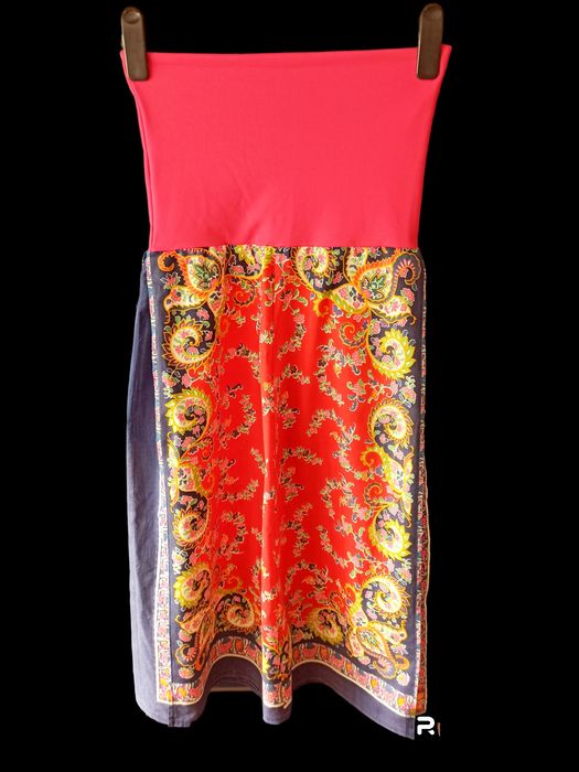 Sukienka folk etno odcięta pod biustem w kolano