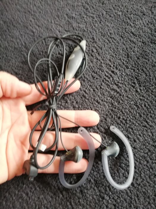 Conjunto de cabos e auriculares Nokia