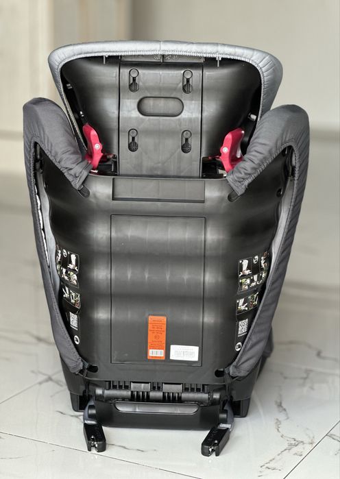 Автокрісло Britax Romer Kidfix SL 4-12 років