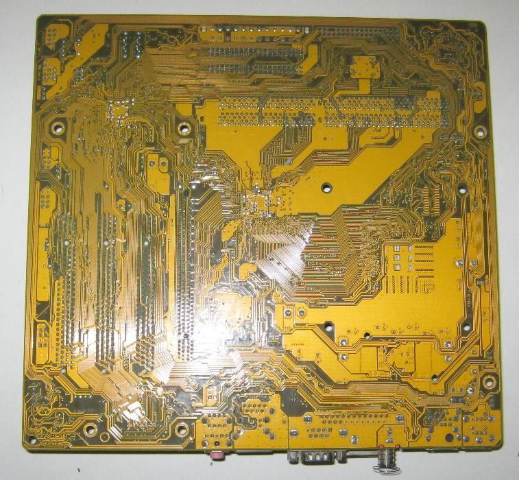 Asus P5SD1-FM/S s775