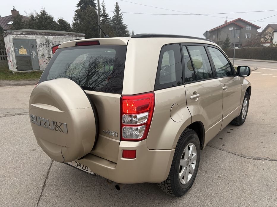 Suzuki Grand Vitara 2