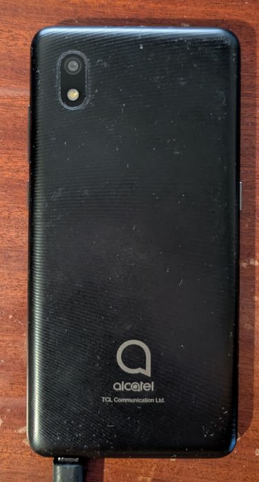 Alcatel 1B (2020) com carregador e capa incluidos
