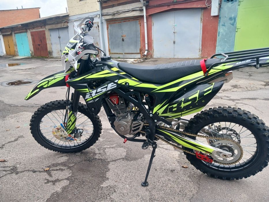 BSE J 11 Enduro..