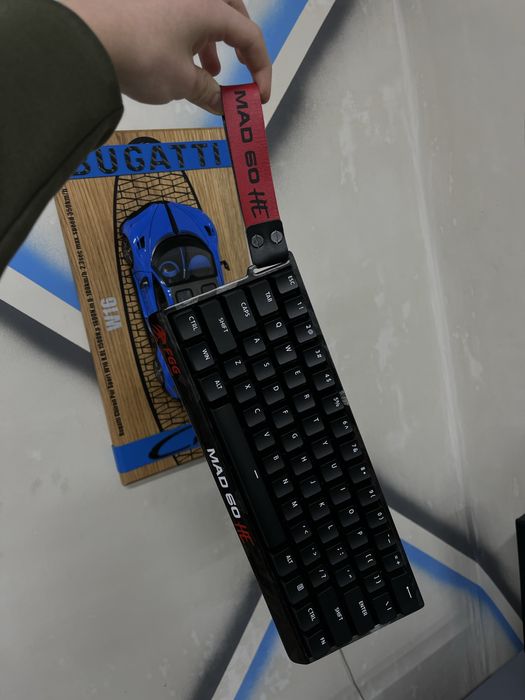 Магнитная карбоновая клавиатура mad 60 he «CUSTOM»