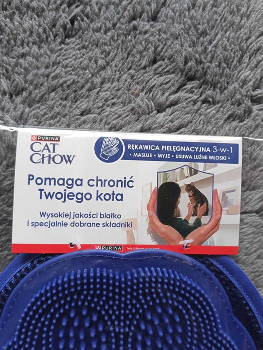 Rękawica pielęgnacyjna Cat Chow Nowa