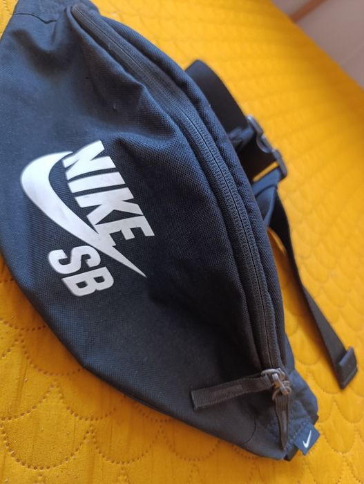 Męska czarna nerka Nike