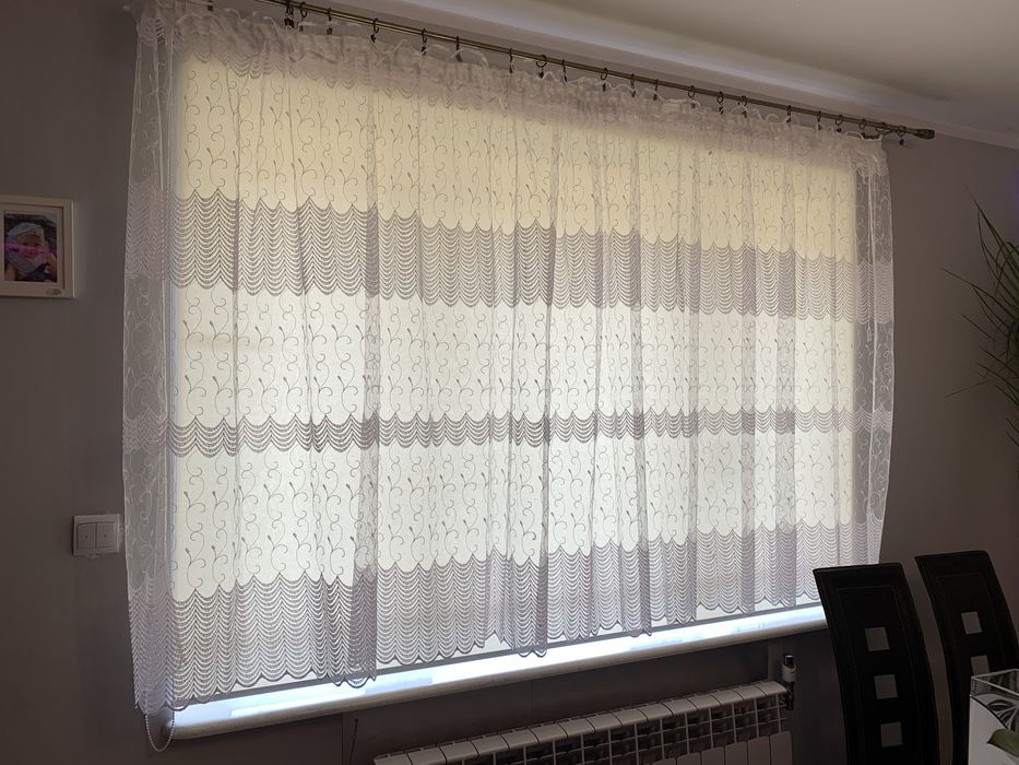 Firana na okno 140x3,60