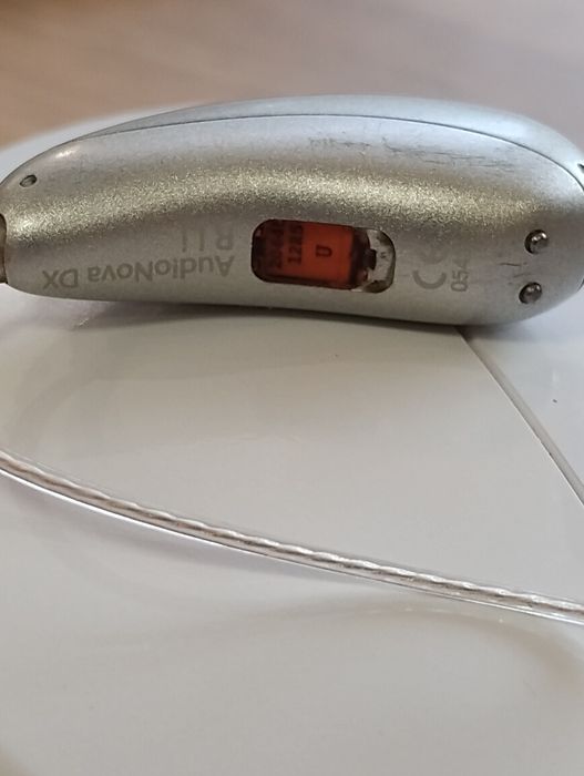 Aparat słuchowy z firmy geers