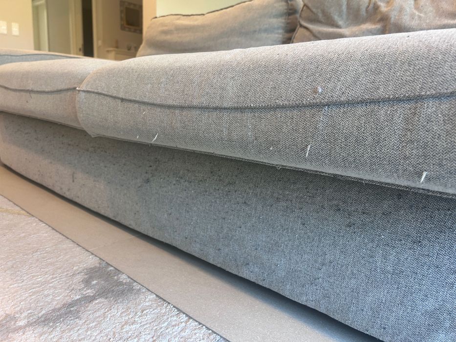 Sofa Kivik Ikea cinza