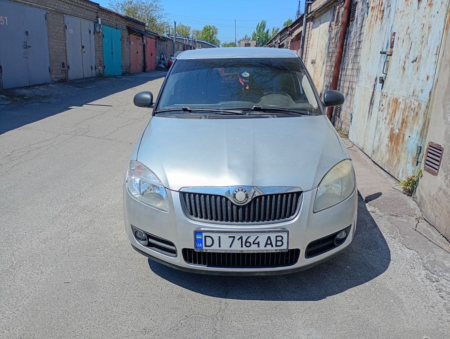 Продам  Skoda fabia 1.2