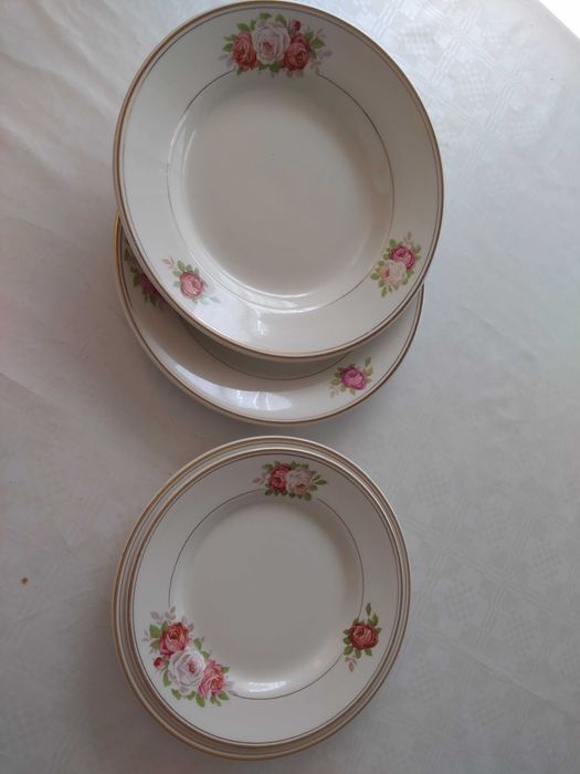 Serviço de jantar para doze pessoas