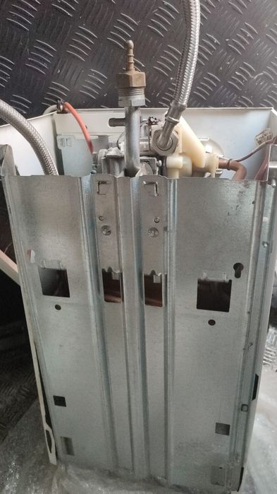 Esquentador adaptado para gás natural