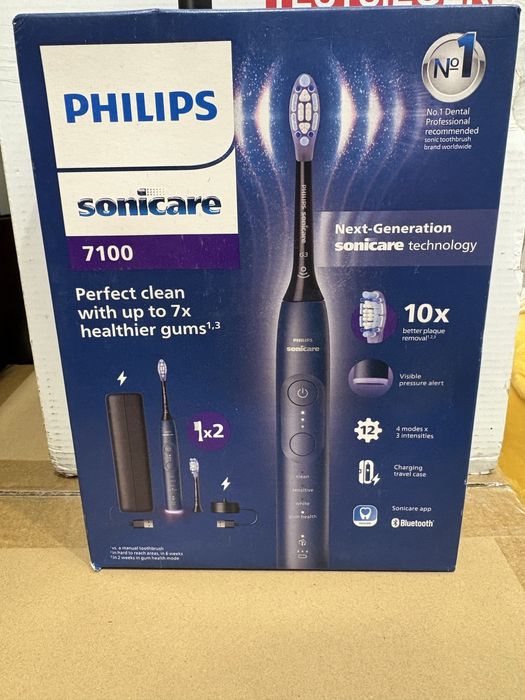 Електрична зубна щітка Philips Sonicare 7100 Series
