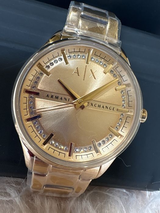 Годиник Armani Exchange .