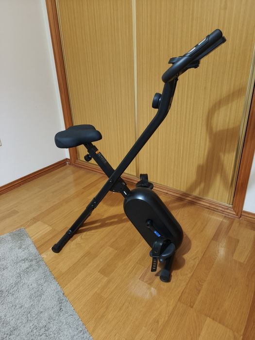 Bicicleta Estática Domyos X-Bike 100 V2 bluetooth, Preto | usada 3x | com garantia de 3 anos Decathlon
