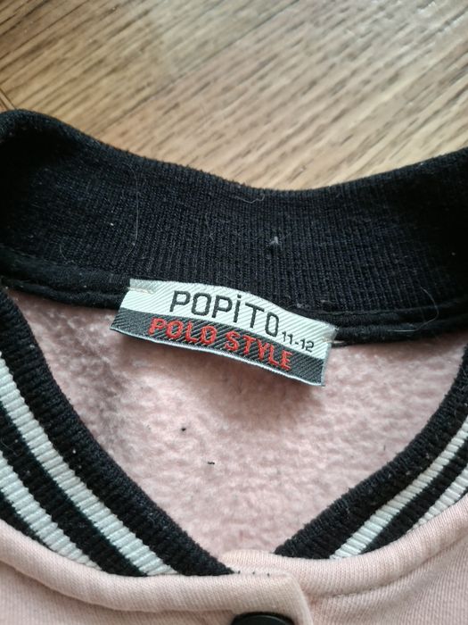 Віддам поло на дівчинку 11-12 р. В доьпому стані.