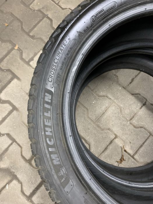Продам 225/45 R18 Michelin CrossClimate 2