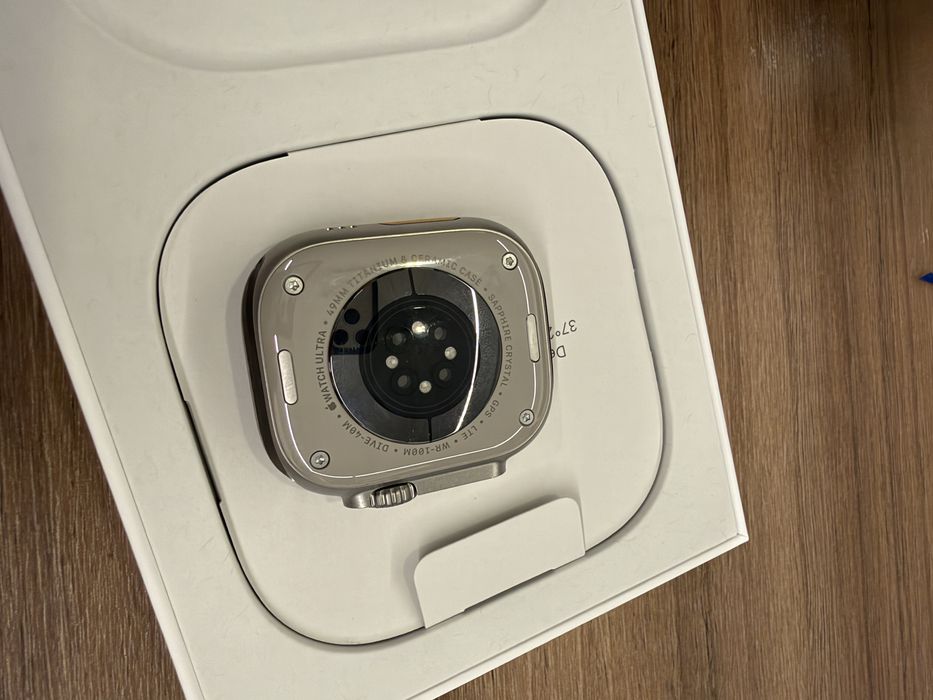 Apple Watch Ultra 1