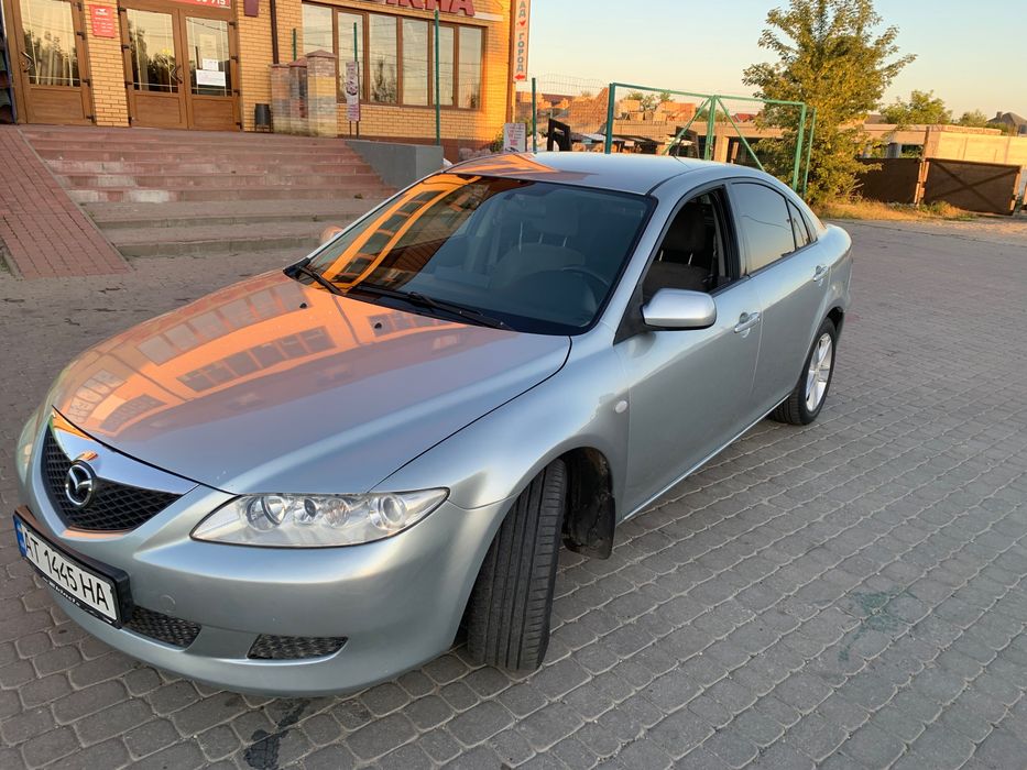 Автомобіль Mazda 6