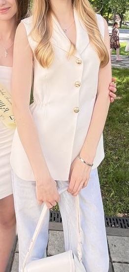 Жилетка
