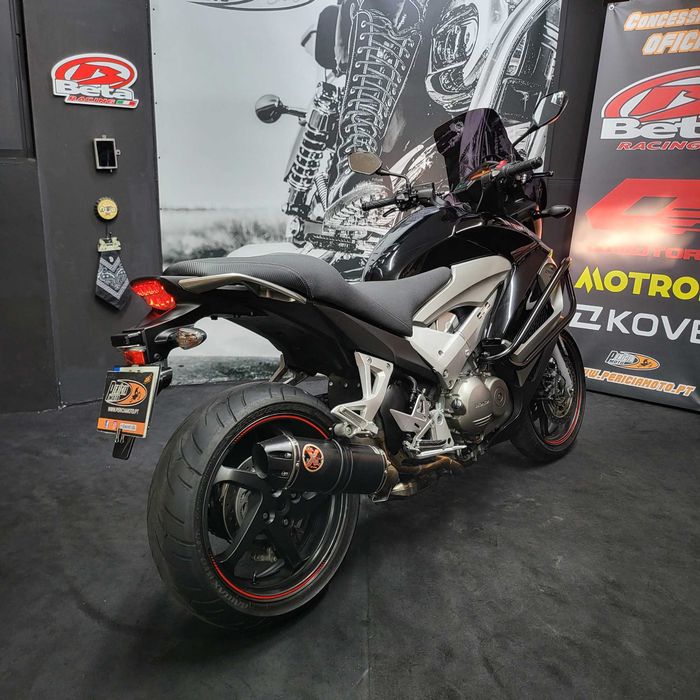 Honda VFR 800 CrossRunner