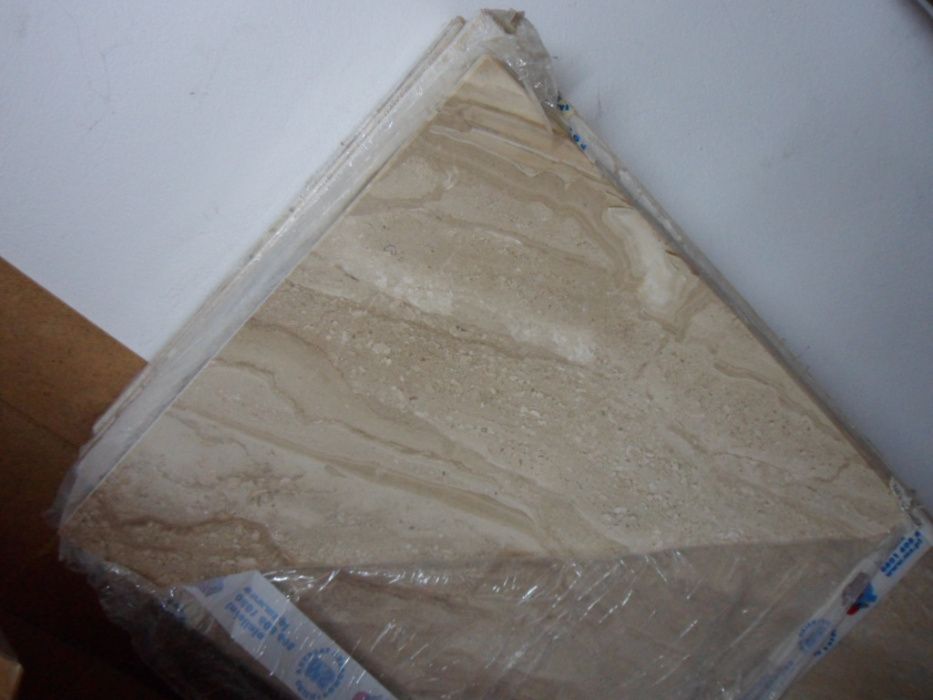 Parapety marmurowe 3cm.