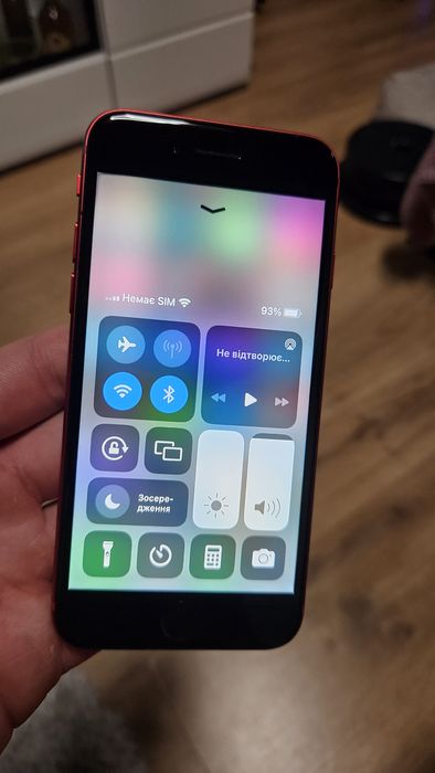 Iphone SE 2020рік