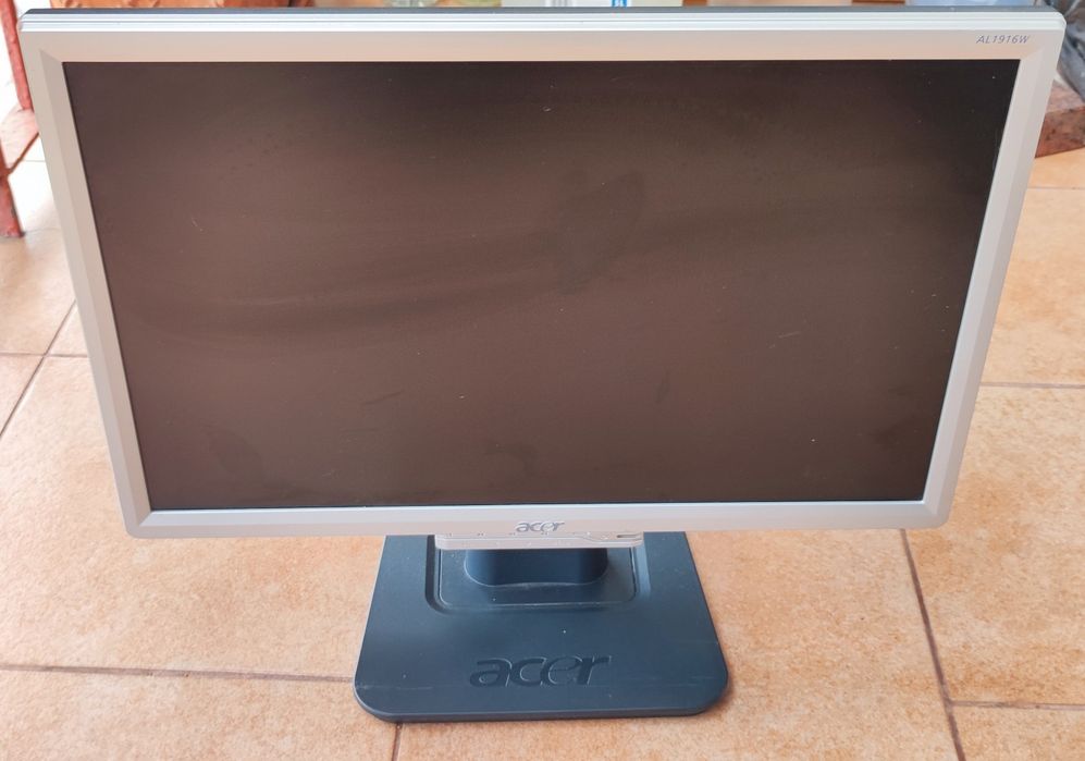 Monitor Acer AL1916WAs LCD 19 cali VGA znakomity stan