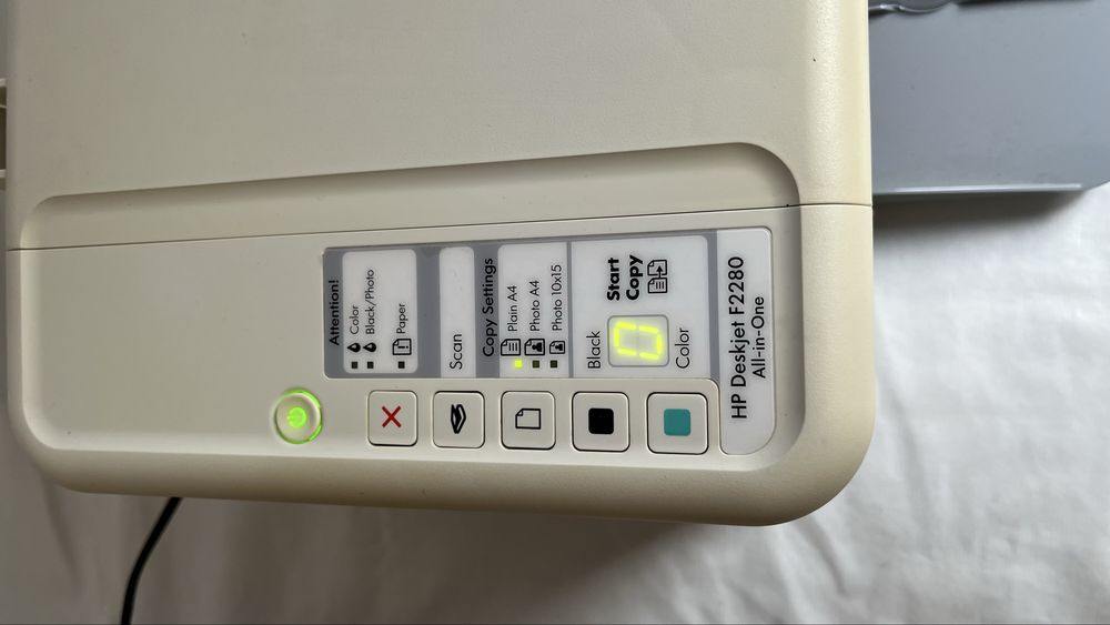 Impressora HP DeskJet F2280 multifunções  p/ peças ou reparacao