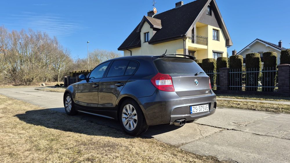 Bmw seria 1 e87 2.0benzyna 129km automat Ksenon tempomat navi M Pakiet