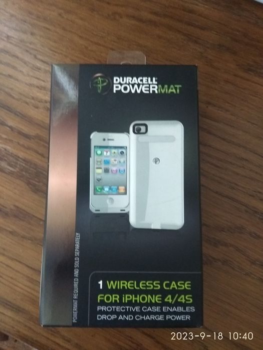 Бездротова зарядка для iPhone 4/4S