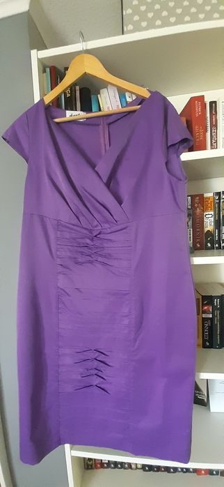 Sukienka 48 wyszczuplająca