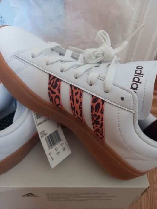 Кросівки Adidas,puma shoes