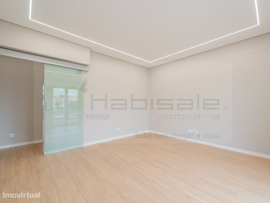 T3 totalmente remodelado na Amoreira