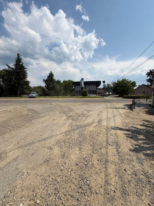 Продаж земельної ділянки в центрі с. Глибочок