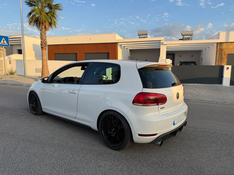Golf Gti — photo 2