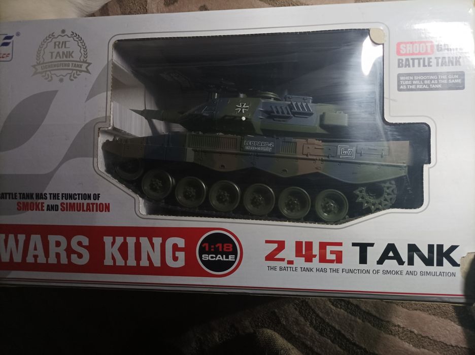 Танк на управлении,установленны новые мощные АКБ+подарок