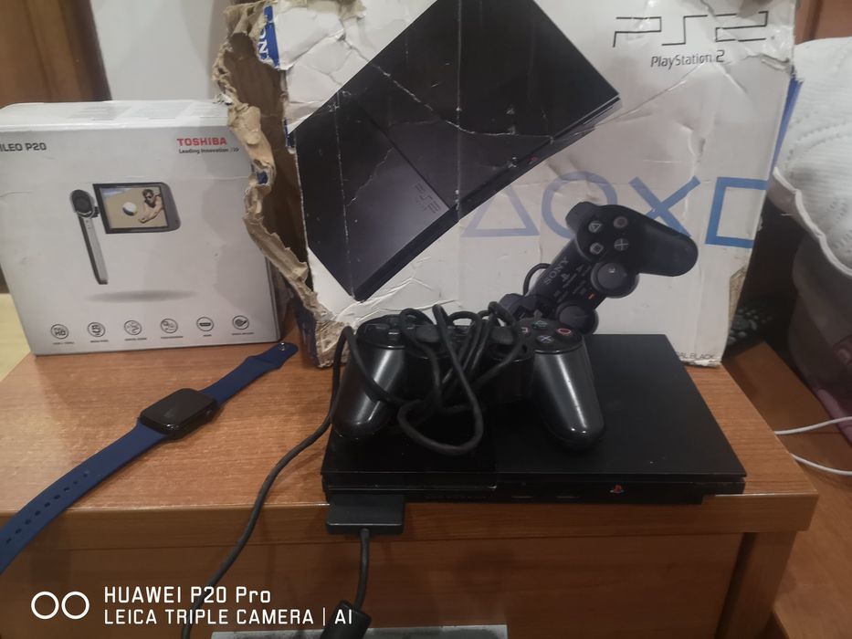 PS2 Console + Clock + Digital Video Camera64409146404609121